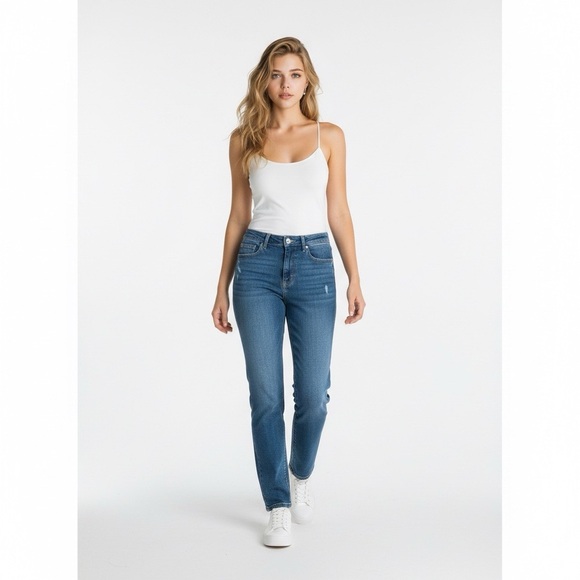 Old Navy Denim - NWT Old Navy Extra High Rise Curvy Straight Leg Raw Edge Distressed Jeans